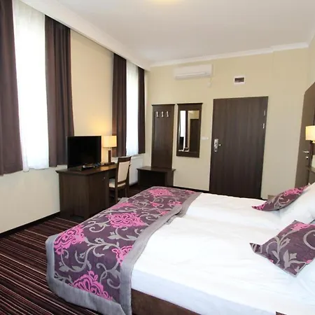 Fisherman's House 4*