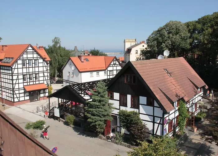 Fisherman's House 4*